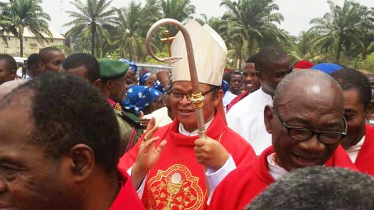 Епископ Луций I. Угорьи, Нигерия. 