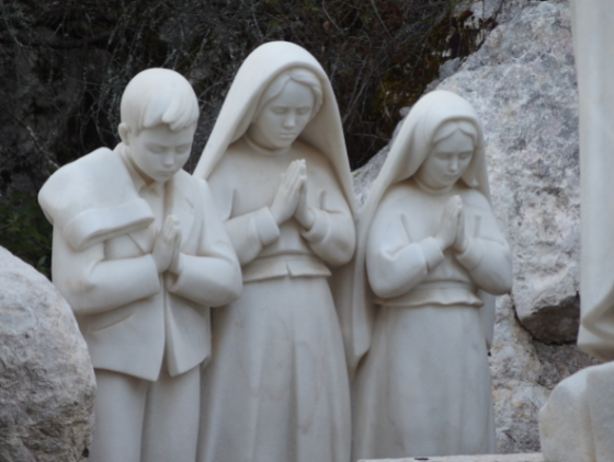 ¿Quién es la Virgen de Fátima? Historia, aparición y dónde está - El Blog de CARF - quien es virgen de fatima